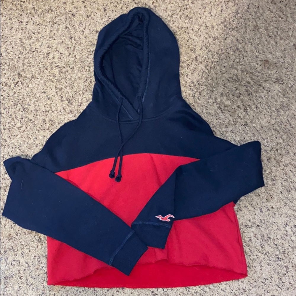 Hollister cropped hoodie